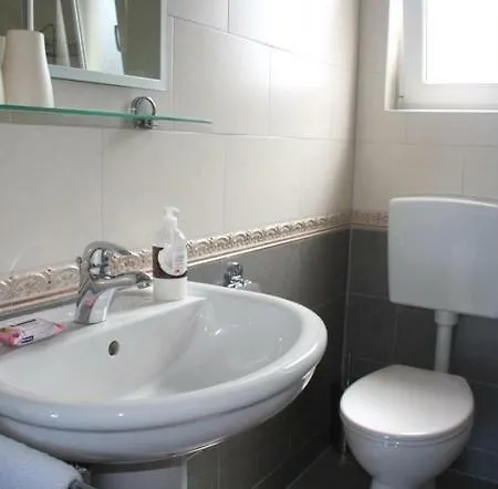 Ivo Apartment *